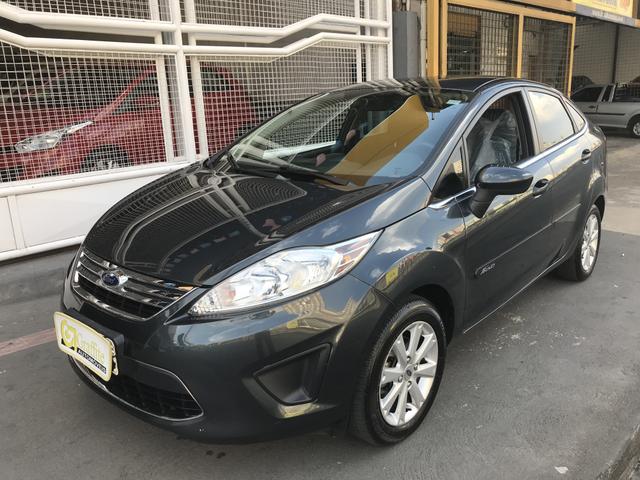 New Fiesta Sedan 1.6 Manual 2011