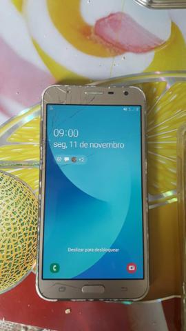 Celular j7