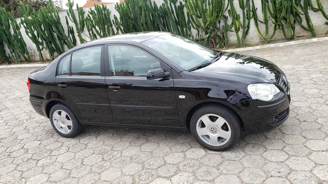 VW Polo sedan 1.6 completo - Foto 5