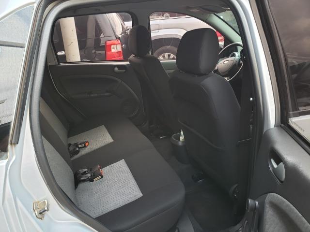 FORD - Fiesta Sedan 1.6 Flex Completo (Airbag +Abs) - Foto 10