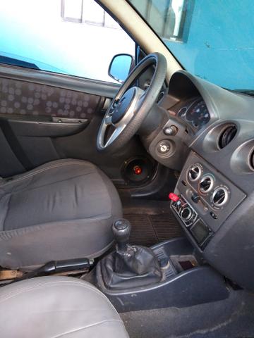 Carro - Foto 2