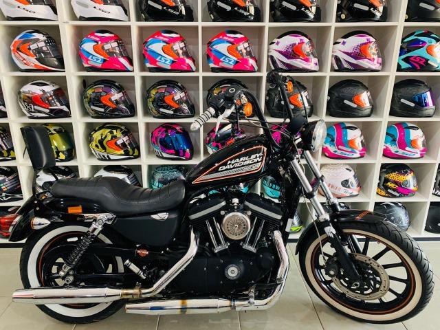 Harley Davidson XL 883R - 2011