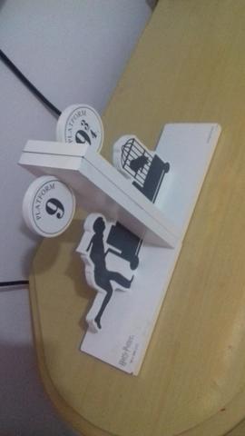 Porta Livros Harry Potter Imaginarium Plataforma 9 3/4 - Foto 4
