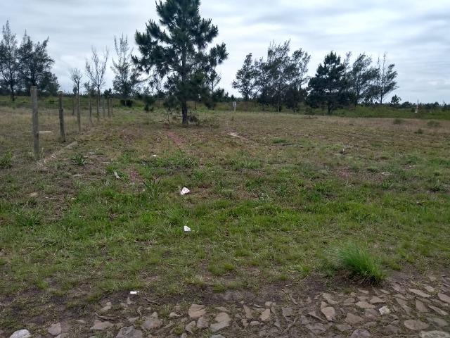 Terreno parcelado 700 mts do mar - Foto 3
