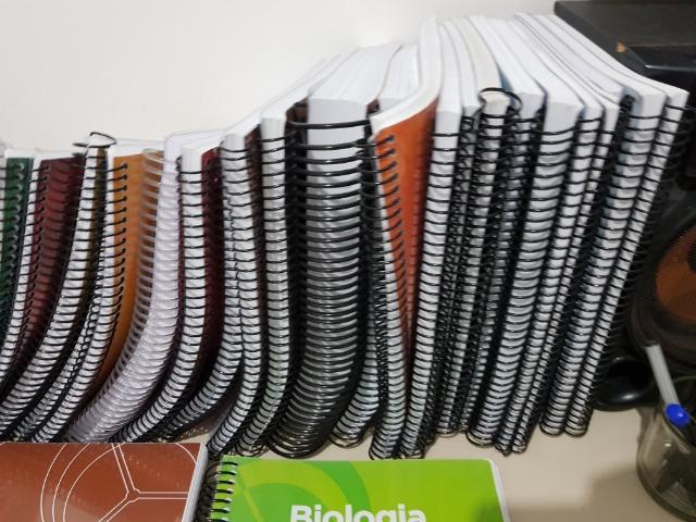 Vendo/Troco 45 apostilas ENEM, Concursos - Foto 2