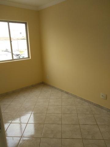Apartamento 2 quartos em Colina de Laranjeiras com armários Embutidos. - Foto 6