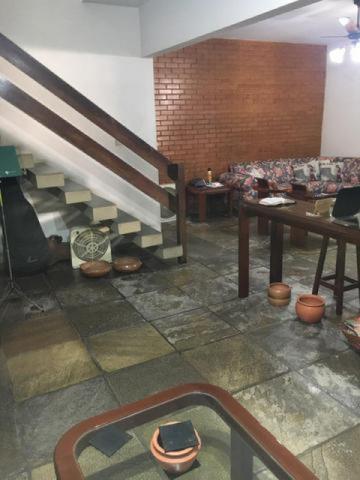 Casa no Jardim Camburi - ES em Vitória - ES - Foto 9