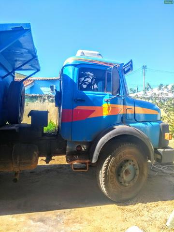 Mercedes 2213 caçamba - Foto 2