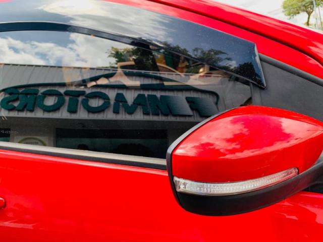 VOLKSWAGEN FOX COMFORTLINE 1.0 MI TOTAL FLEX 4P. MEC. - Foto 15