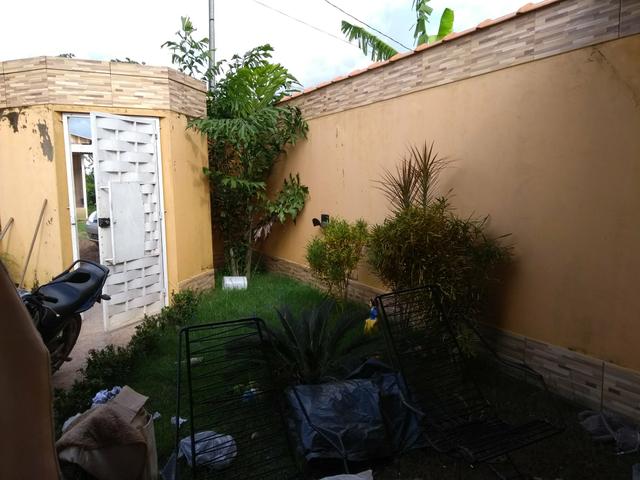 VENDO CASA EM BRASILÉIA, Bairro José Moreira - Rua São Francisco Alves dos Santos N° 345