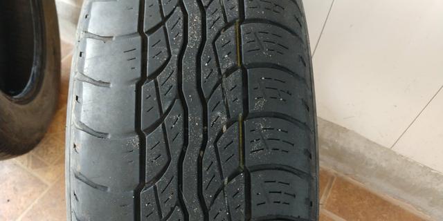 Par de pneus Bridgestone aro 16 - Foto 2