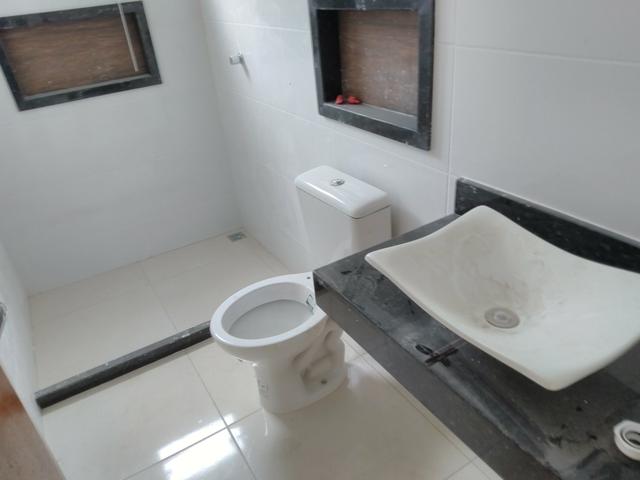 Excelente casa em condomínio do lado atacadão havan com visita privilegiada - Foto 18
