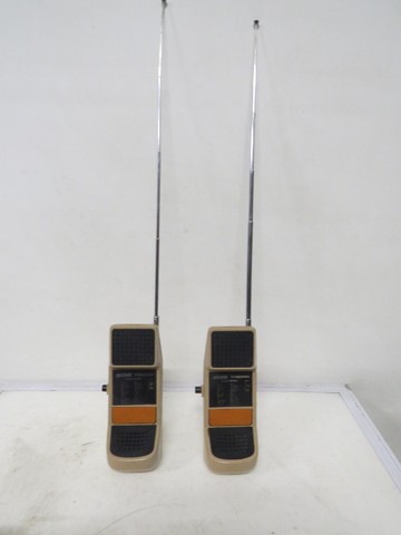par de radios comunicadores antigos - Foto 4