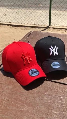 Bonés New era