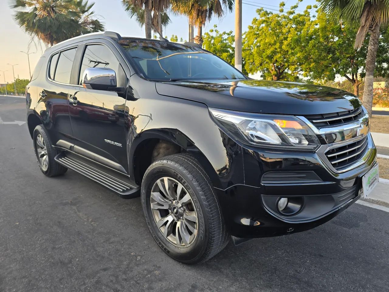 Trailblazer 2018 LTZ diesel 4x4 Automático 7 lugares 