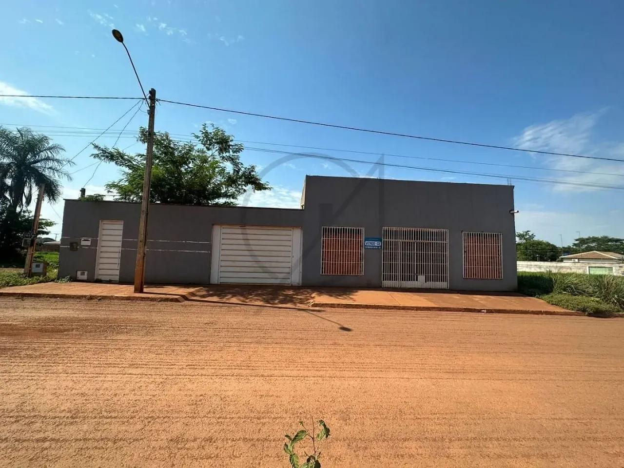 VENDE-SE CASA EM CONSTRUÇÃO EM LUZIMANGUES COM 4 QUARTOS E SALA COMERCIAL POR R$ 250.000,0