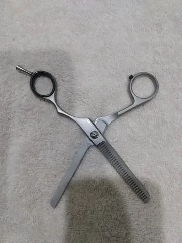 Tesoura Profissional Talent Dentada MQ 6 Hair Desfiadora - Usada  - Foto 2
