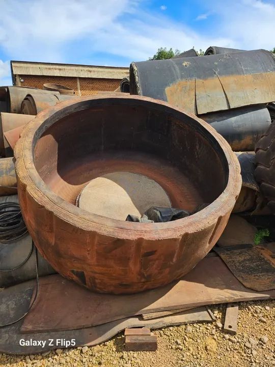 Bebedouro de pneu com capacidade até 3000litrps de água. - Foto 5