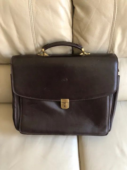 Pasta couro marca Bennesh 64167804411651121