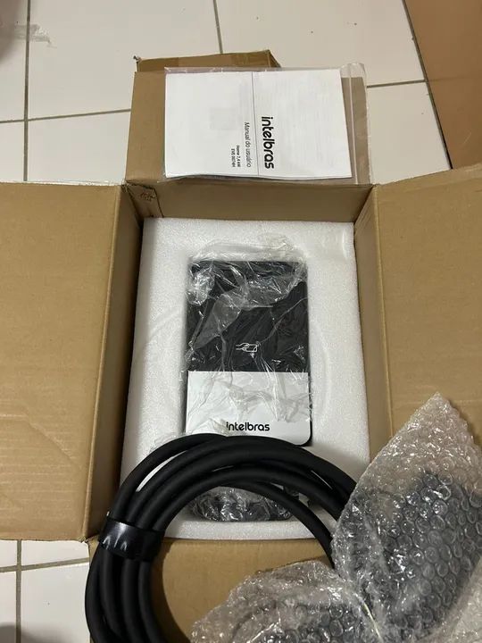 Estação de recarga para veículos elétricos mais o totem de apoio Intelbras   - Foto 3