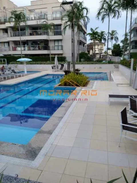 Alugo cobertura duplex, condomínio fechado