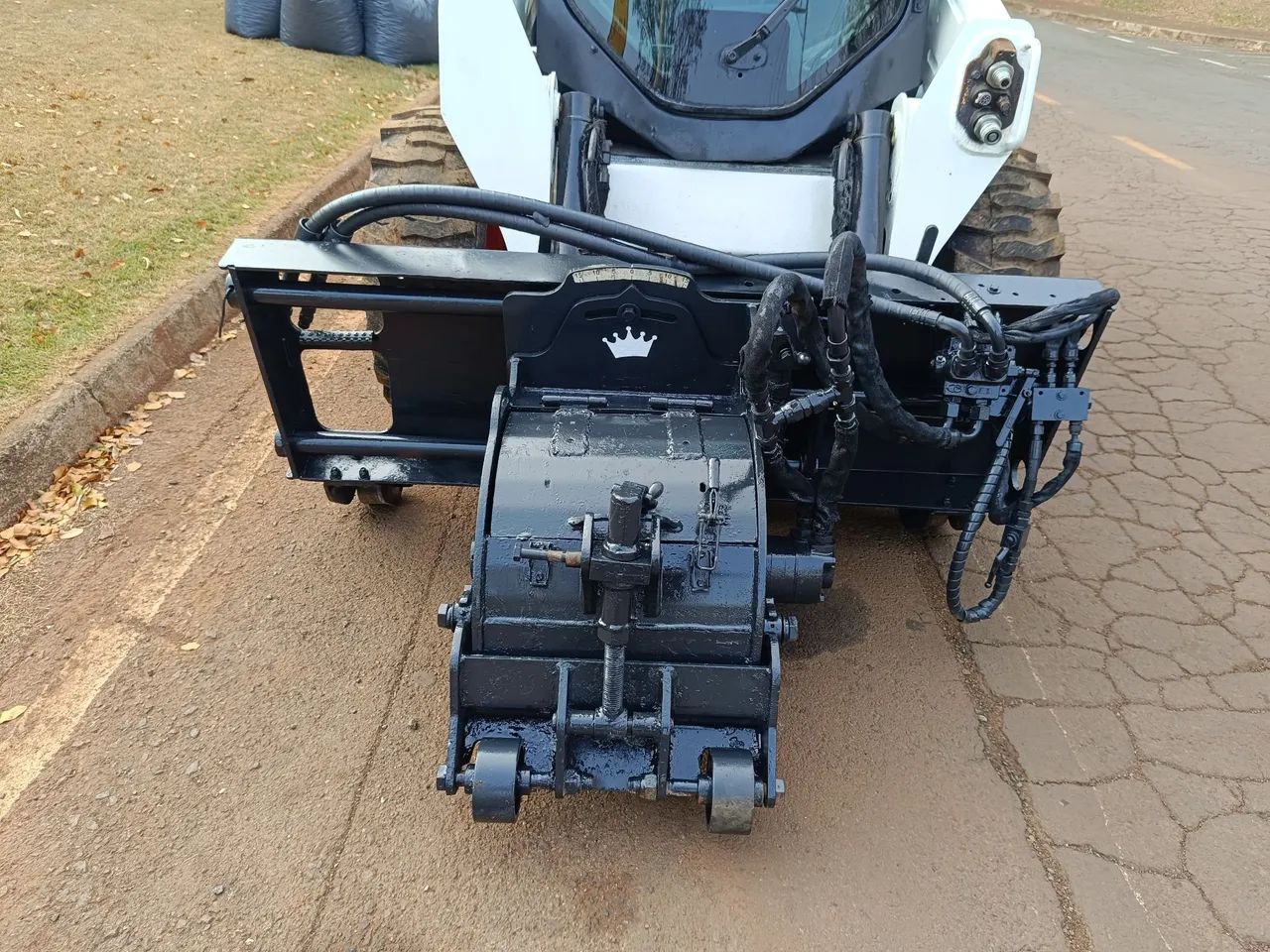 Fresadora de asfalto Paladin 40CM Vazão Stander - Foto 5