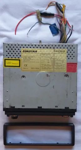 CD player automotivo (com defeito), marca  Coastar, modelo CSD-8750 CDX, com chicote,