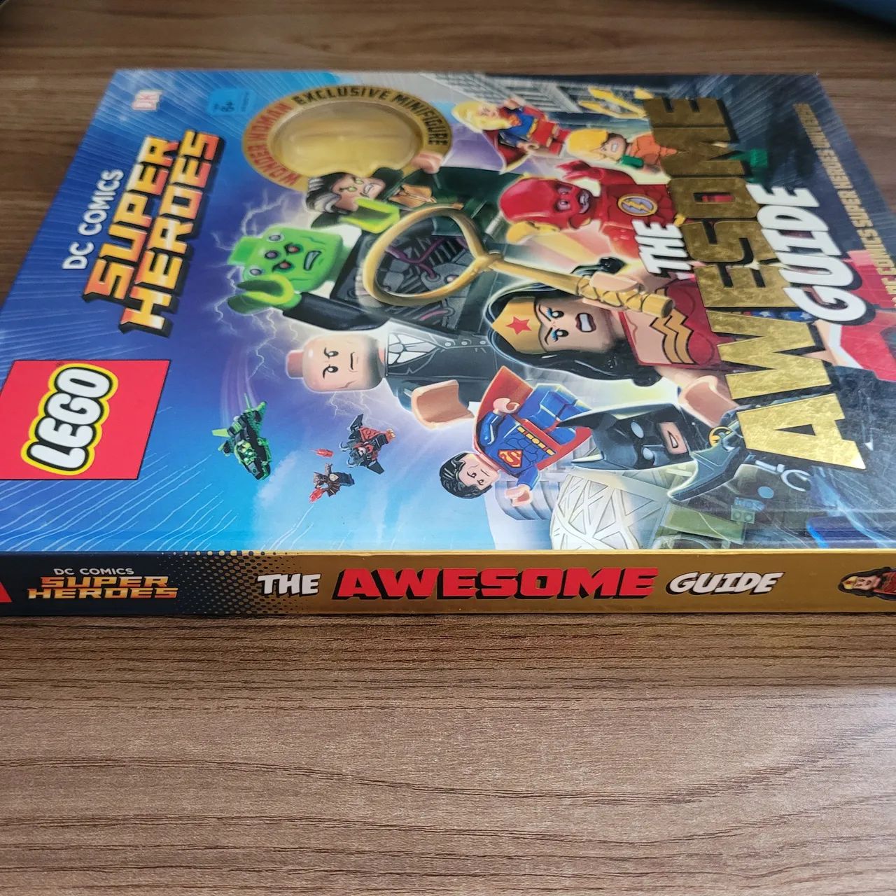 LEGO DC Comics Super Heroes: The Awesome Guide - Foto 5