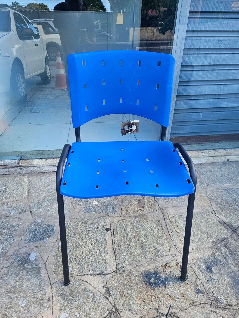 Cadeira de Escritório Azul fixa - Foto 2