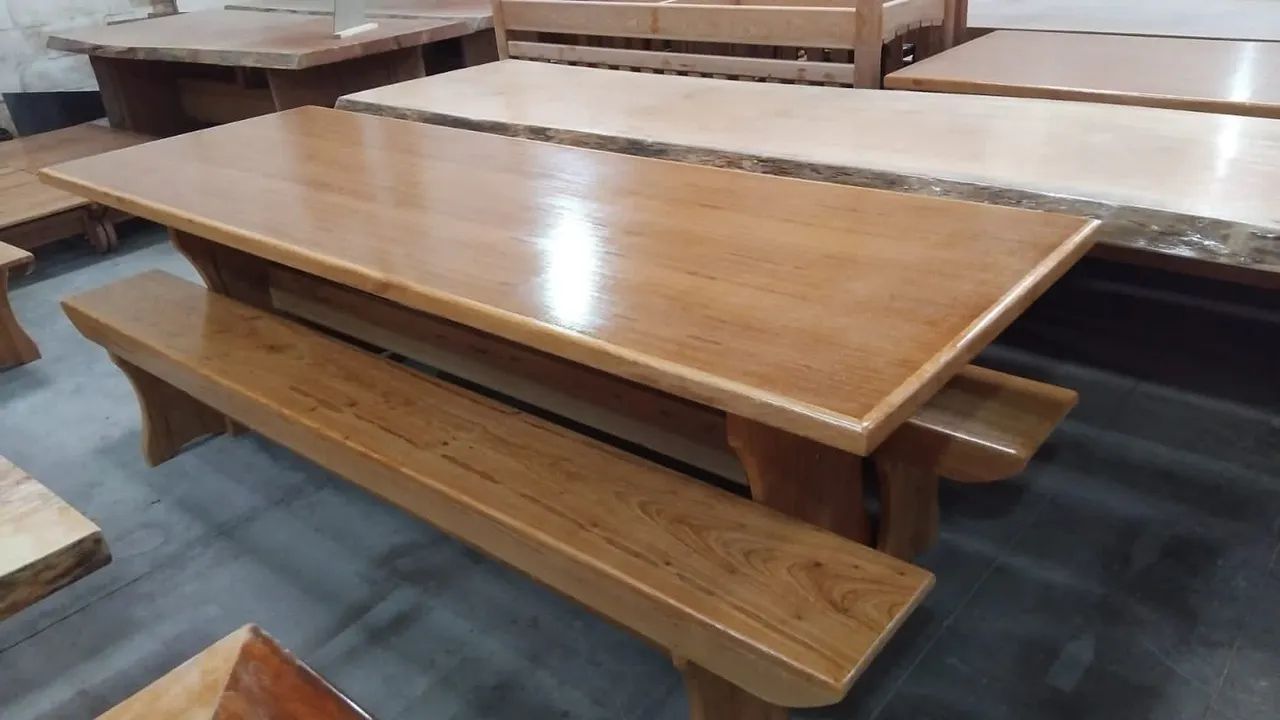 Mesa de Madeira  com 2 bancos - Foto 3