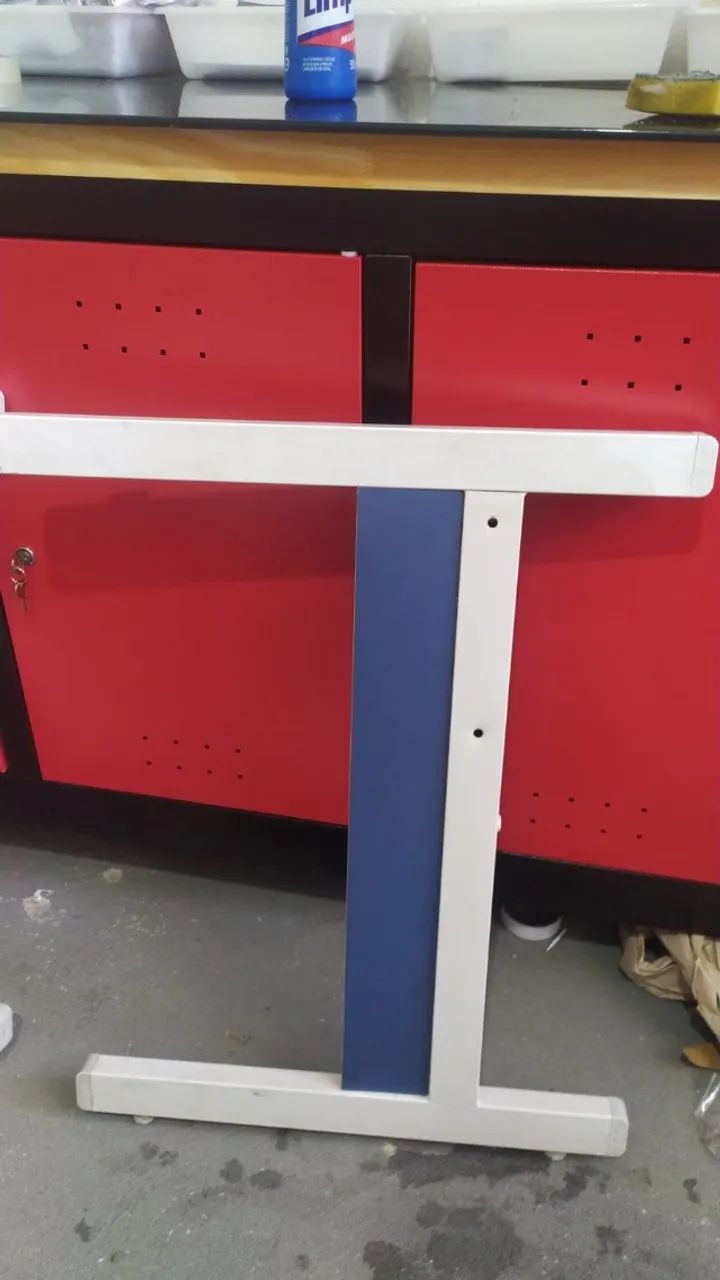 Mesa Escritório Bancada Reta Azul e Cinza 1,38cm x 61cm x 74cm - Foto 4