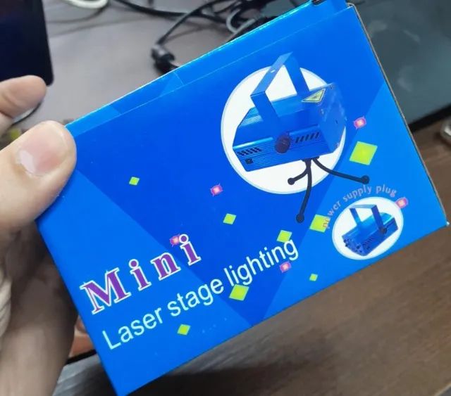 MINI LASER HOLOGRAFICO BIVOLT 