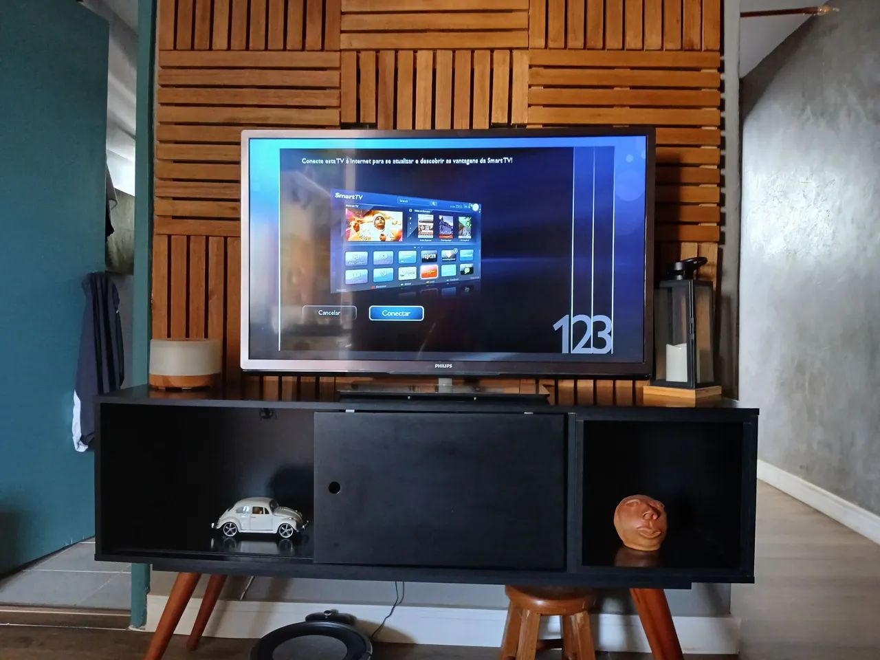 TV Philips 4K 42 polegadas com 4 óculos - Foto 3