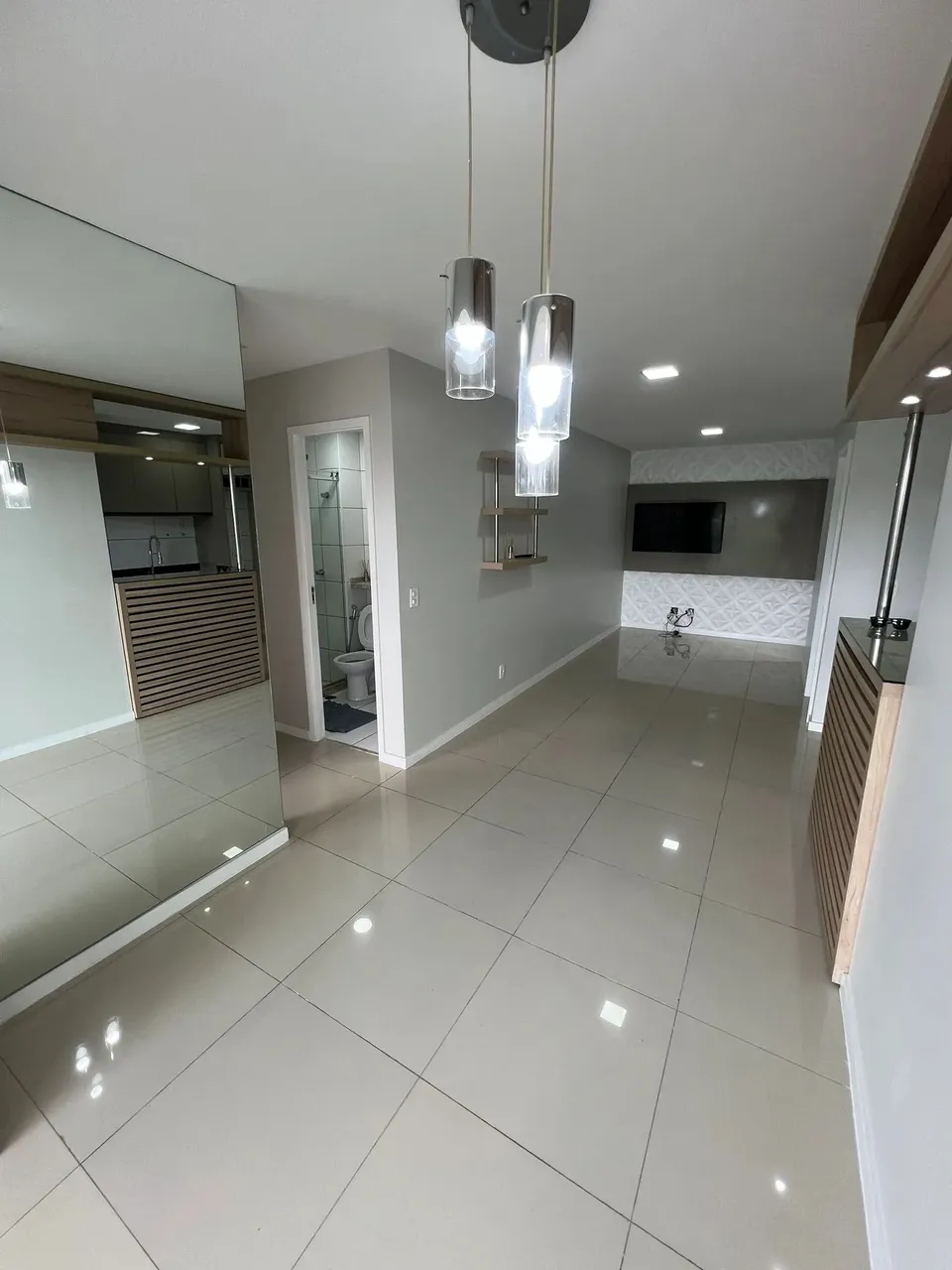 Alugo apartamento todo projetado, 3 quartos,fino acabamento, 3ar, uma vaga, Cohama