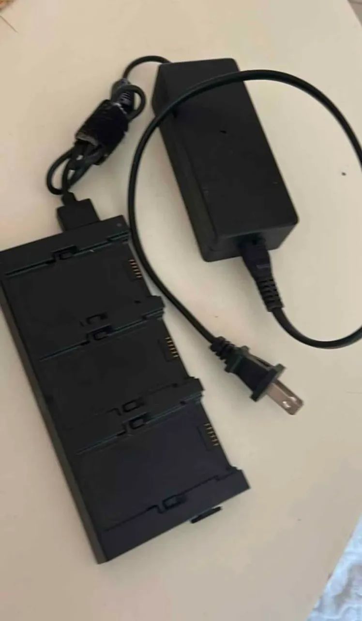 DRONE SPARK COMBO INCLUI 3 BATERIAS FLY MORE  - Foto 3