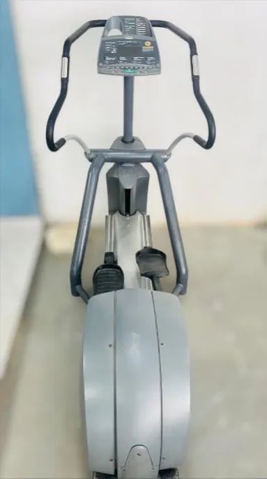Elíptico Precor EFX - Seminovo - Foto 3
