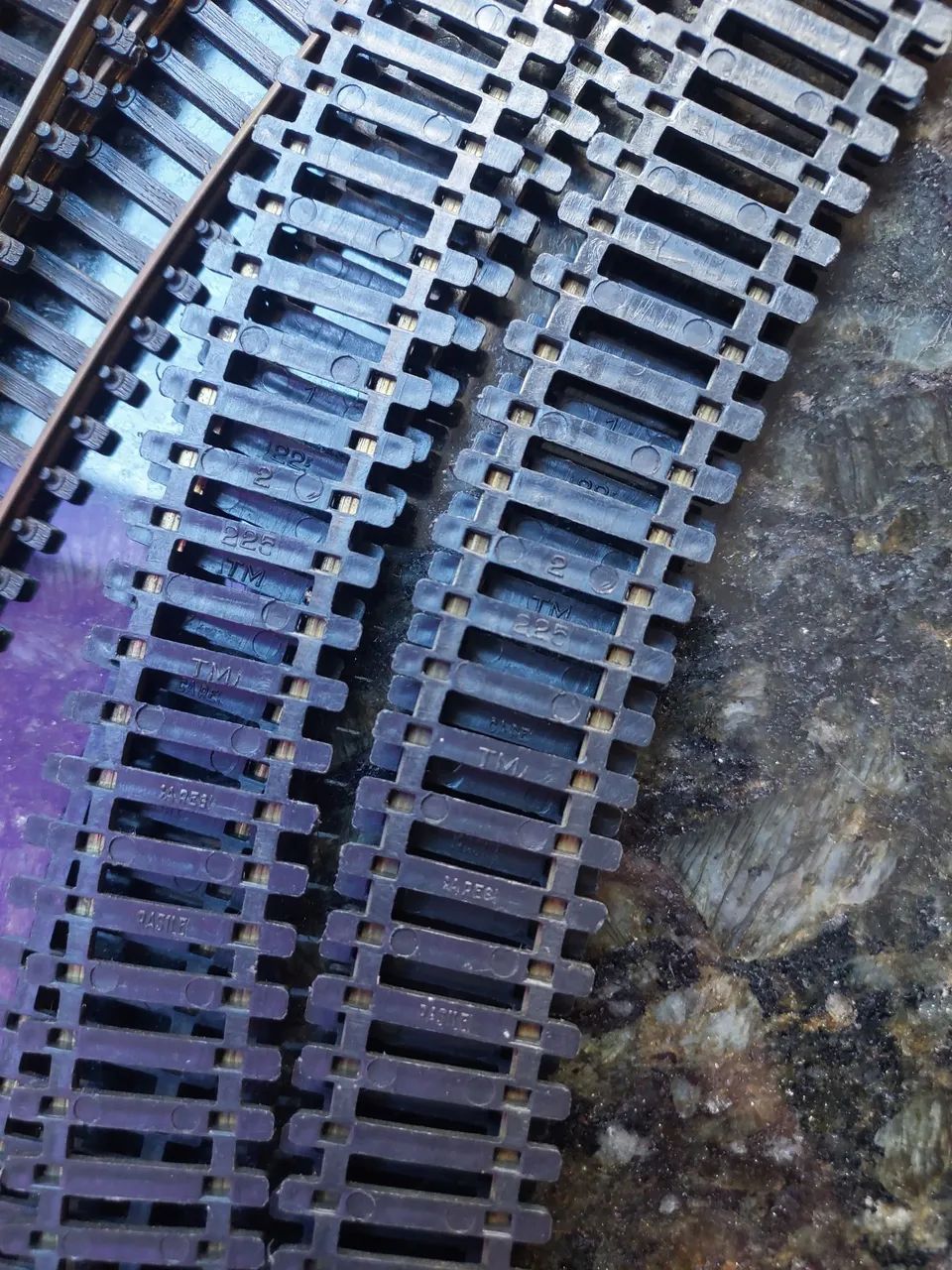 Trilhos de trem em miniatura - HO ATMA 225 - Foto 5