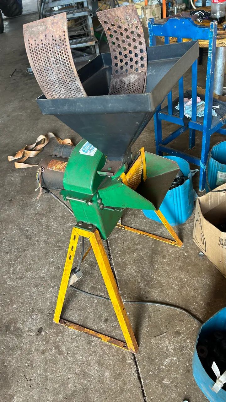 Triturador Forrageiro 