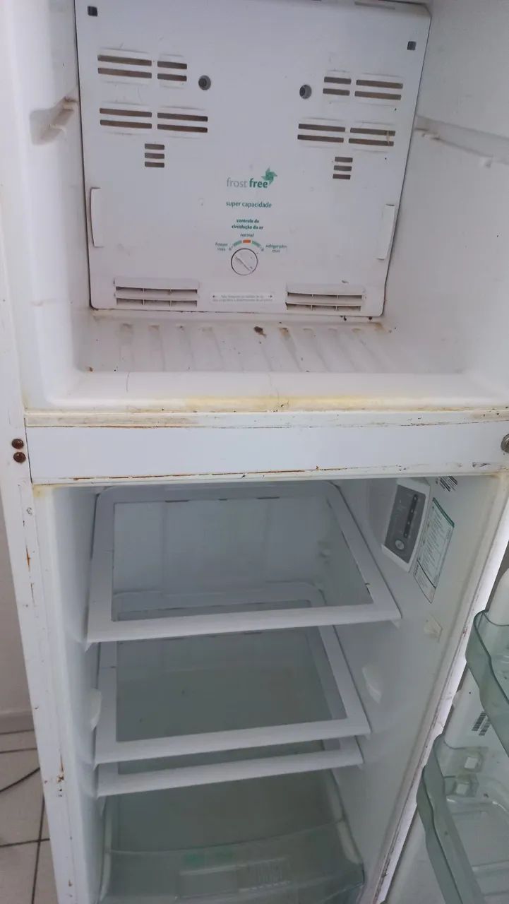 Geladeira cônsul fross free