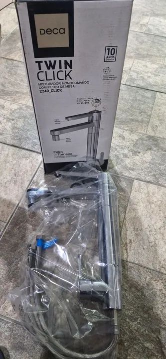 Misturador Monocomando de Mesa com Filtro para Cozinha Twin Cromado<br>Twin - Foto 4