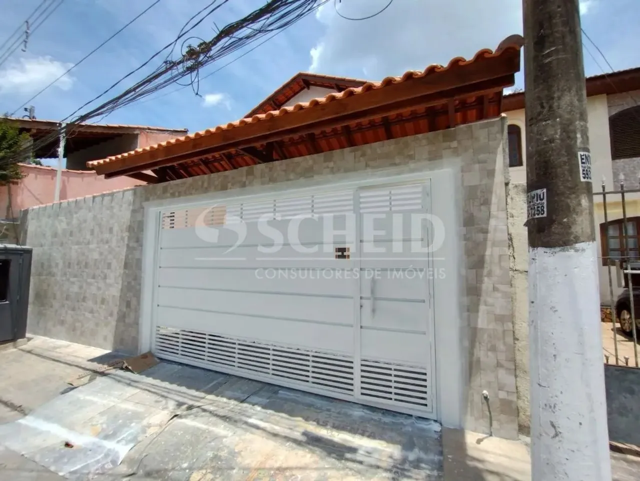 Sobrado à Venda e locação Interlagos- Recém-Reformado e Pronto para Morar!