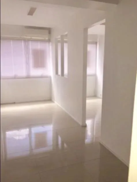 Sala comercial em Avenida Bento Gonçalves - Partenon - Porto Alegre/RS