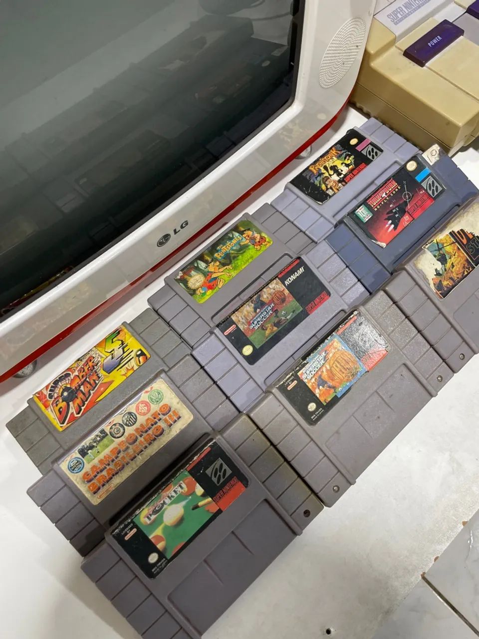 TV LG retrô de 14 polegadas (liga e desliga sozinha) + Super Nintendo  - Foto 5