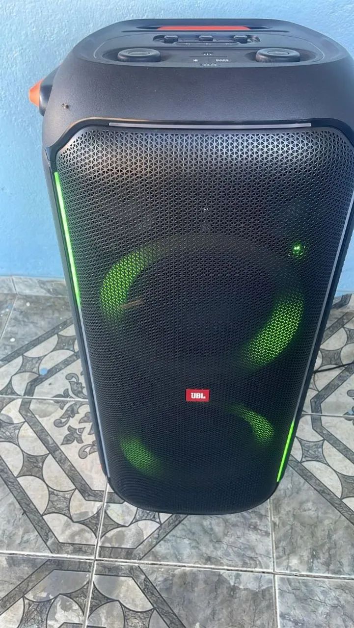 Caixa de Som JBL - Nova - Impecável