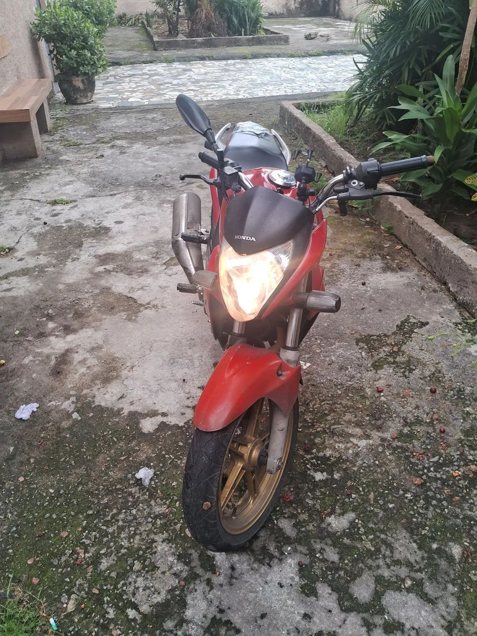 CB 300R RARÍSSIMA