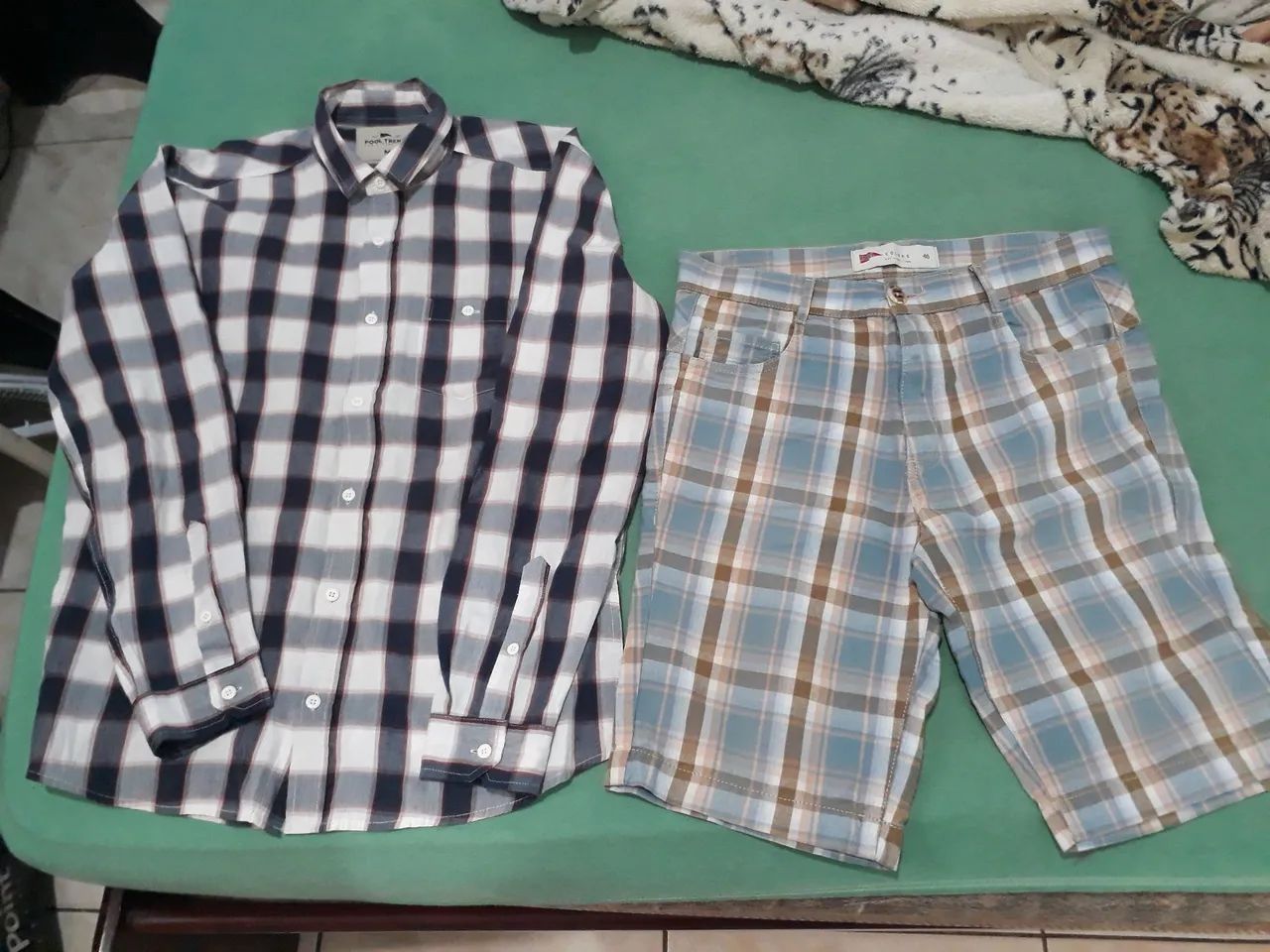 Conjunto de camisa e bermuda xadrez Pool M