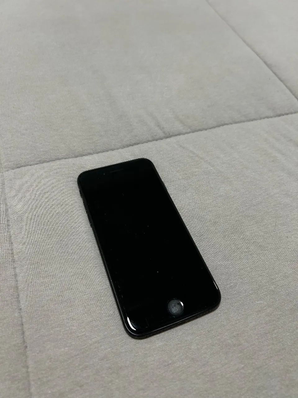 iPhone SE 2 (2020) 128gb para desmontar e usar peças  - Foto 2