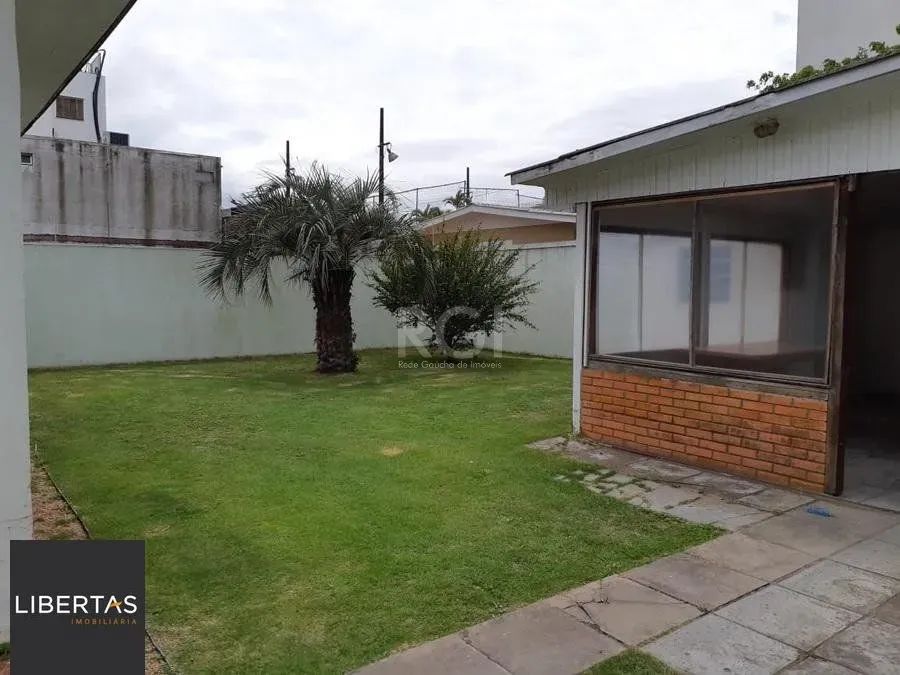 Casa no Centro de Tramandai com pátio - Foto 4