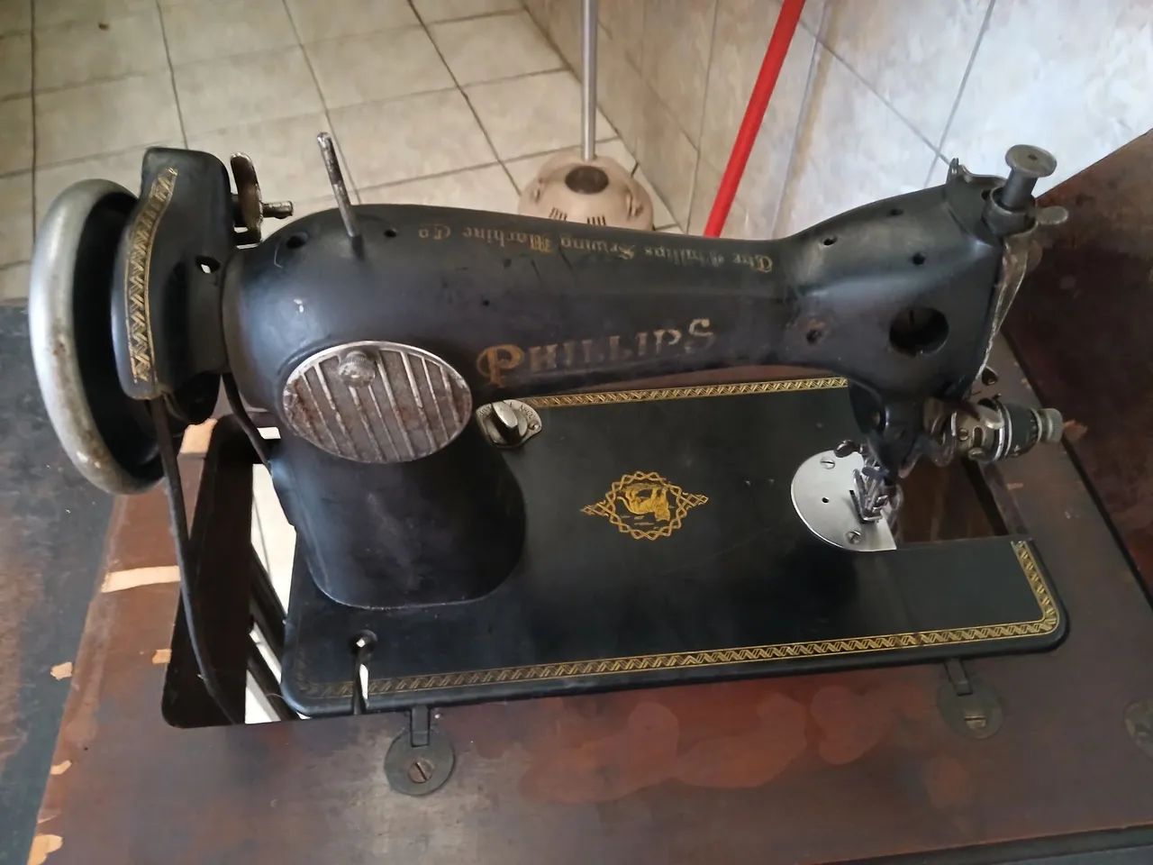 MAQUINA DE COSTURA ANTIGA  PHILLIPS64167787649153124
