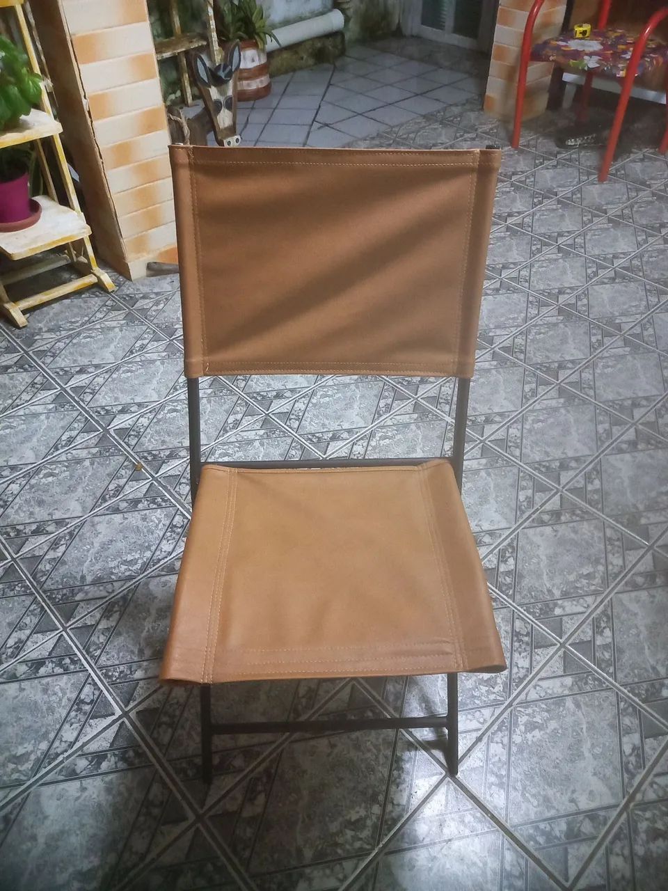 Mesa com 2 cadeiras  - Foto 4